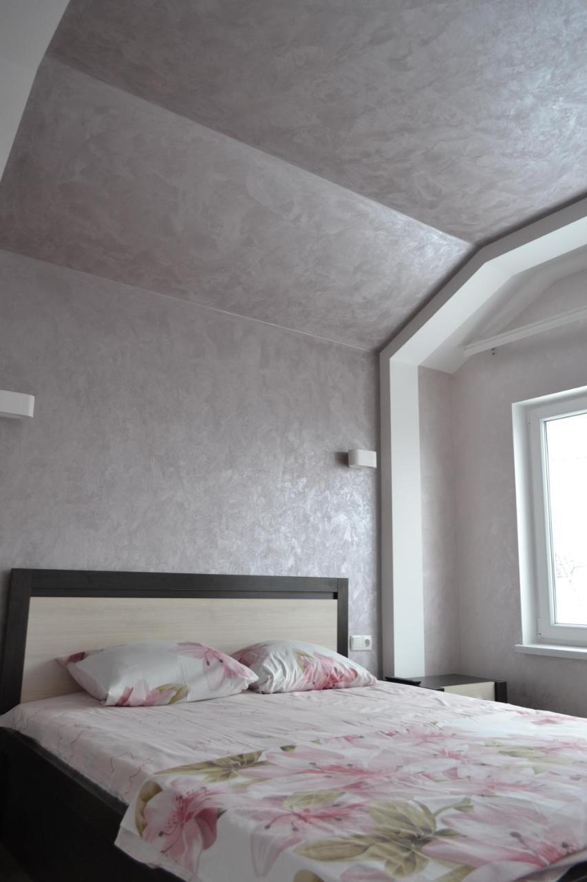 Royal House Villa Камианец-Подилский Екстериор снимка